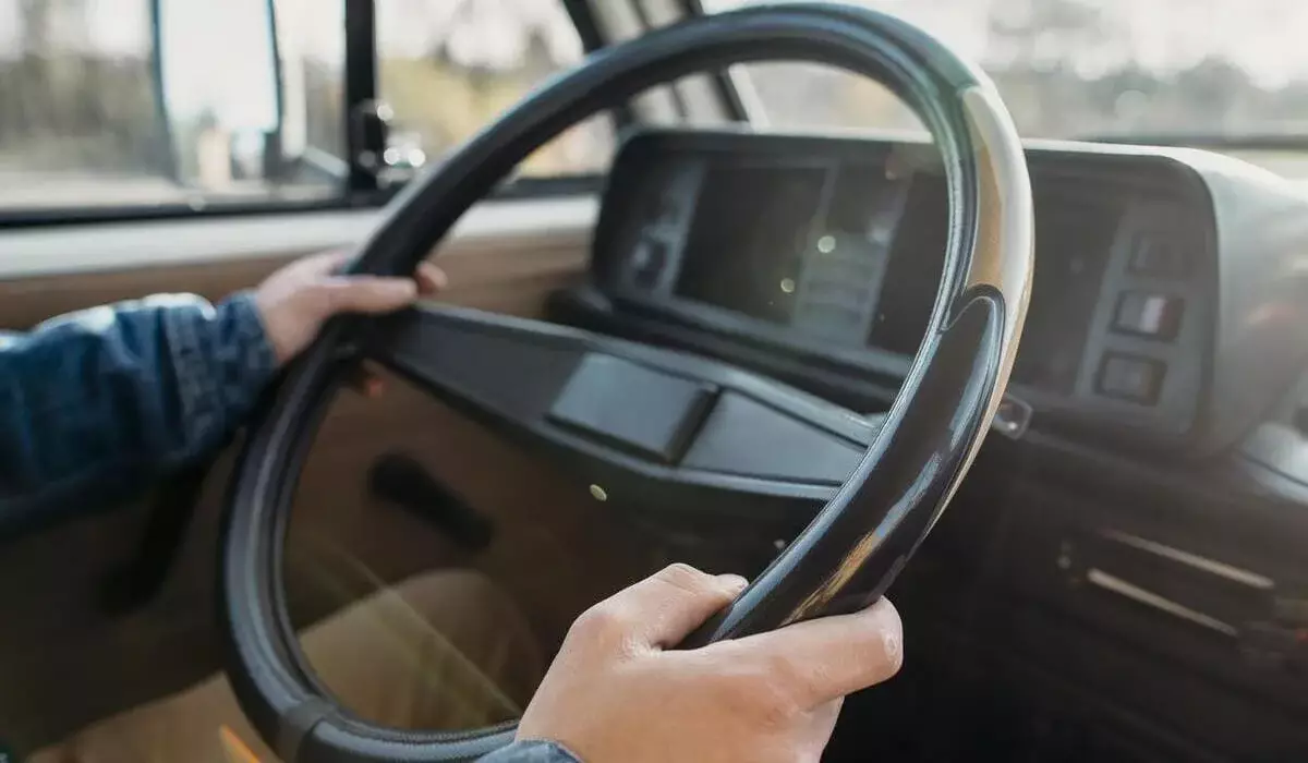 Суд освободил от наказания водителя за выезд на встречку в Кокшетау