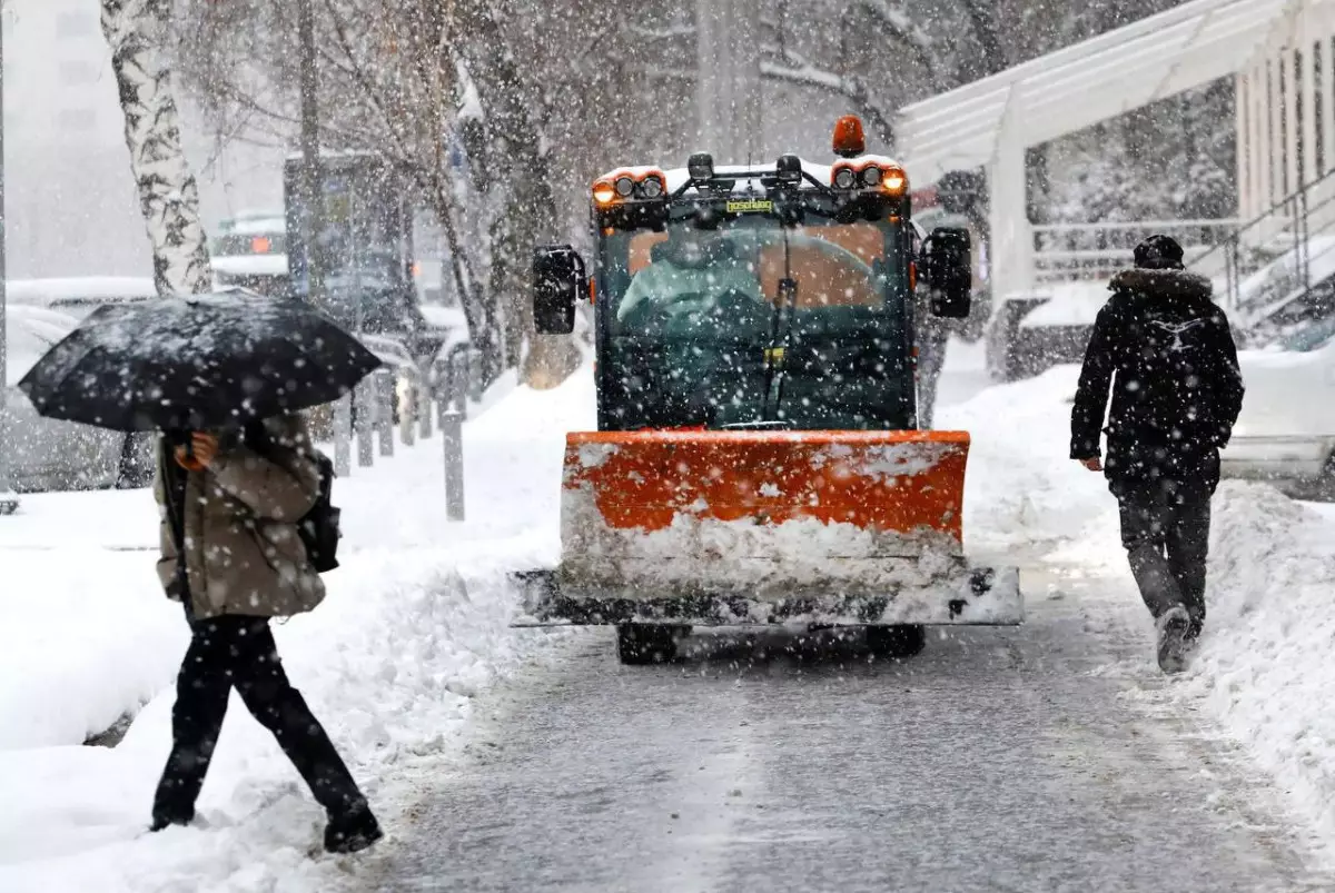 Алматы готовится к снегопаду и резкому похолоданию