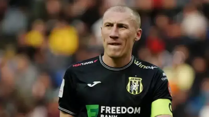 «Жеңіс» тәжірибелі қорғаушысымен келісімді ұзартты