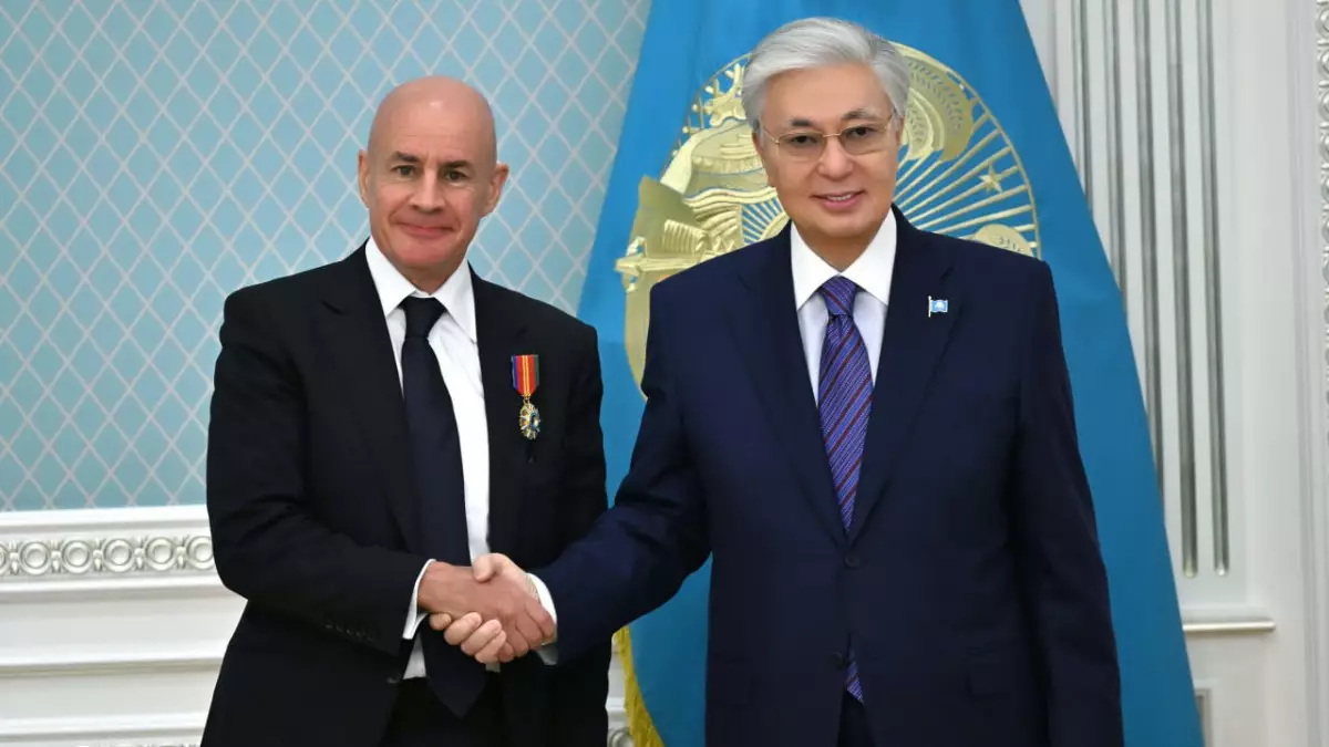 Президент Йохан Элиашты II дәрежелі «Достық» орденімен марапаттады