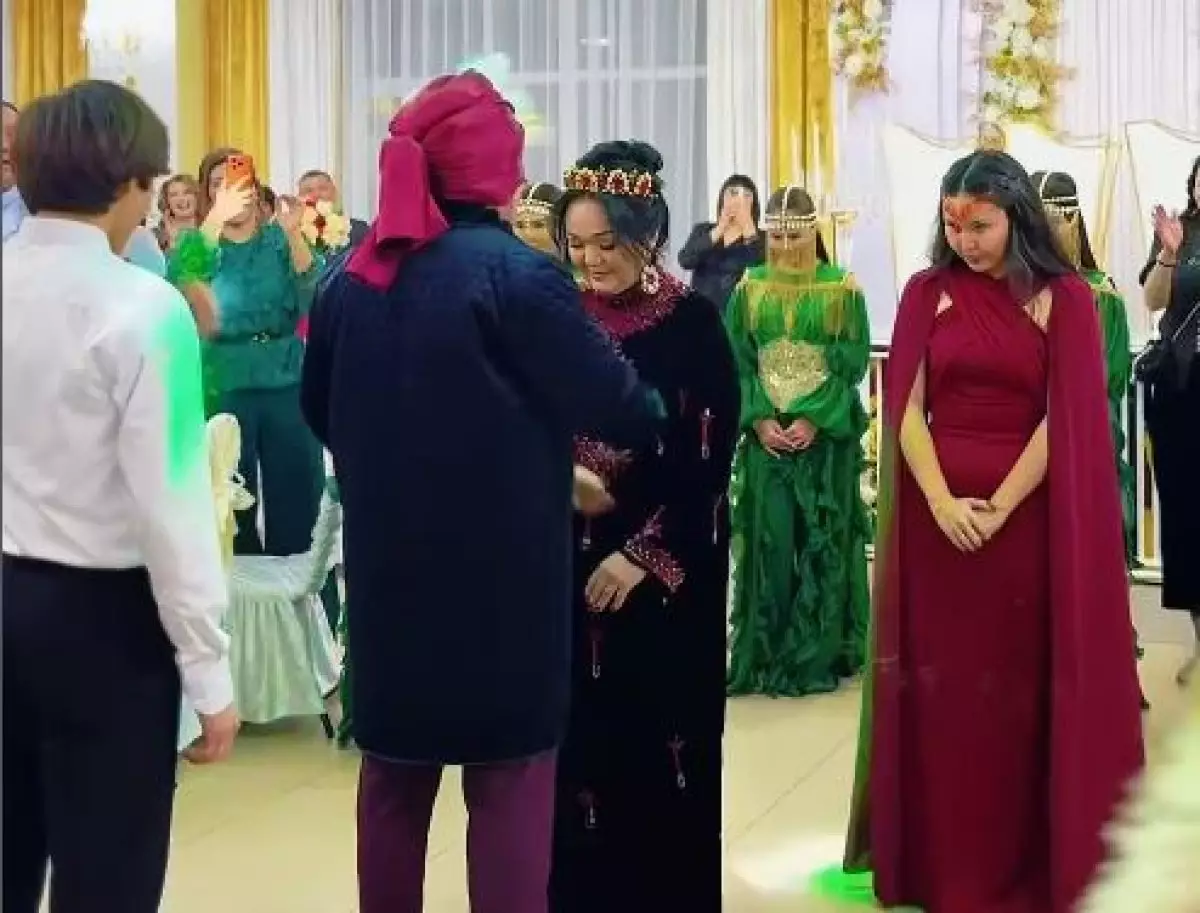 "Великолепный век" по-казахстански обсудили в сети (ВИДЕО)