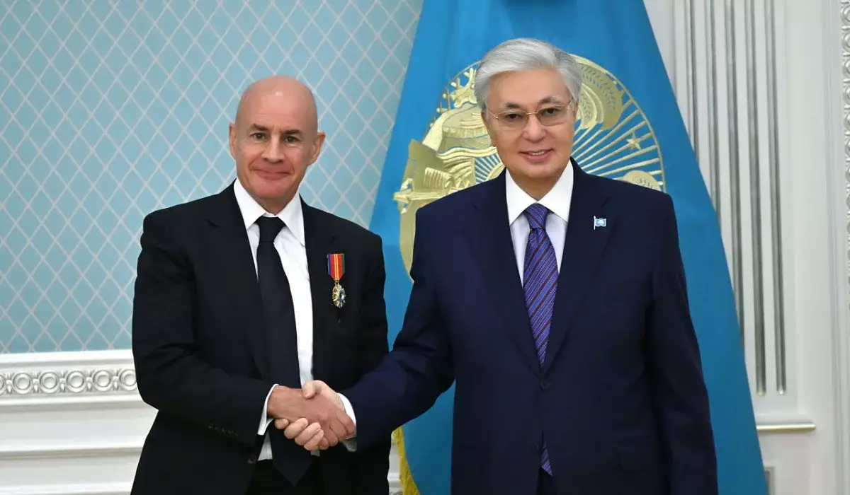 Тоқаев FIS басшысын «Достық» орденімен марапаттады
