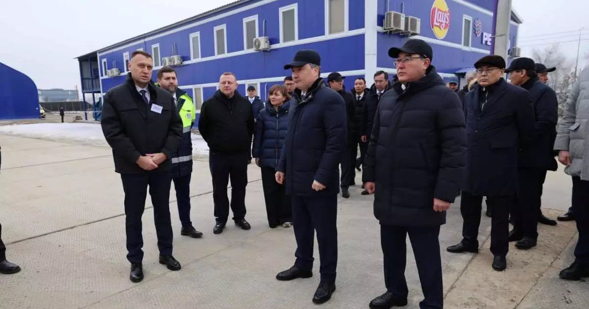  Алатау қаласында 900 жұмыс орнымен қамтитын зауыт салынып жатыр 