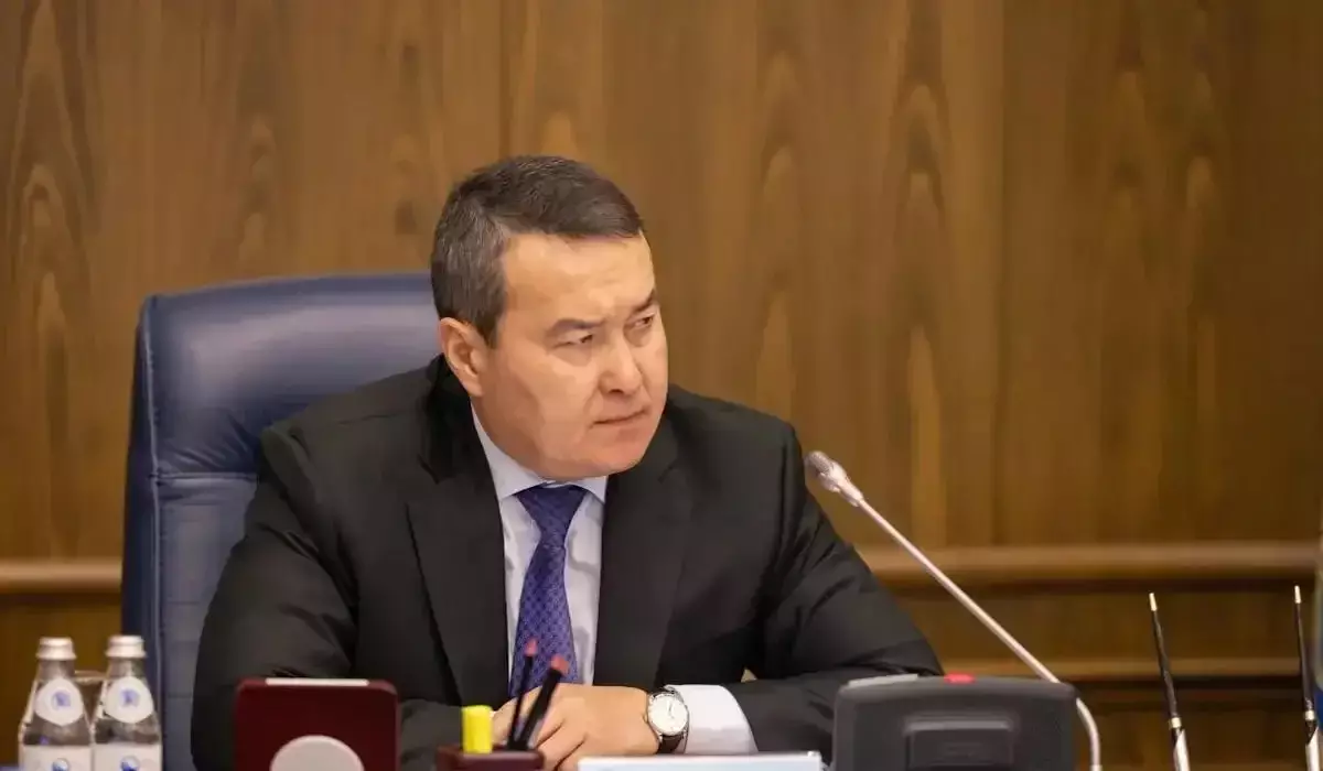 Қазпошта, «Жайлы мектептер» және түрмелер: Смайыловтың командасы 37 ірі аудитке кіріседі