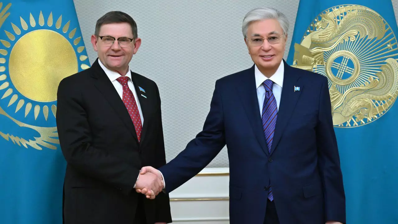 Тоқаев славян ұйымдары қауымдастығының төрағасы Сергей Пономаревті қабылдады