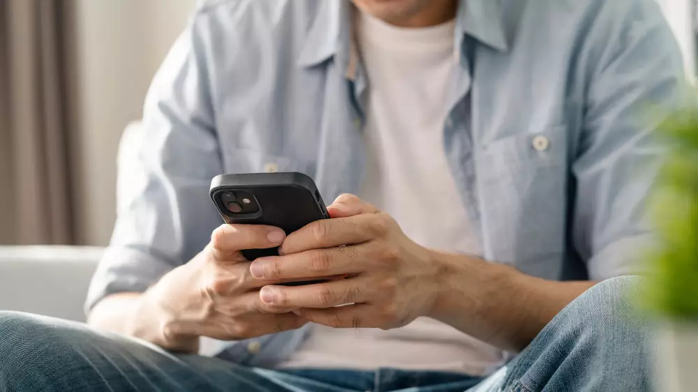 В Китае завирусилось SOS-приложение для одиночек: что предлагают в Казахстане