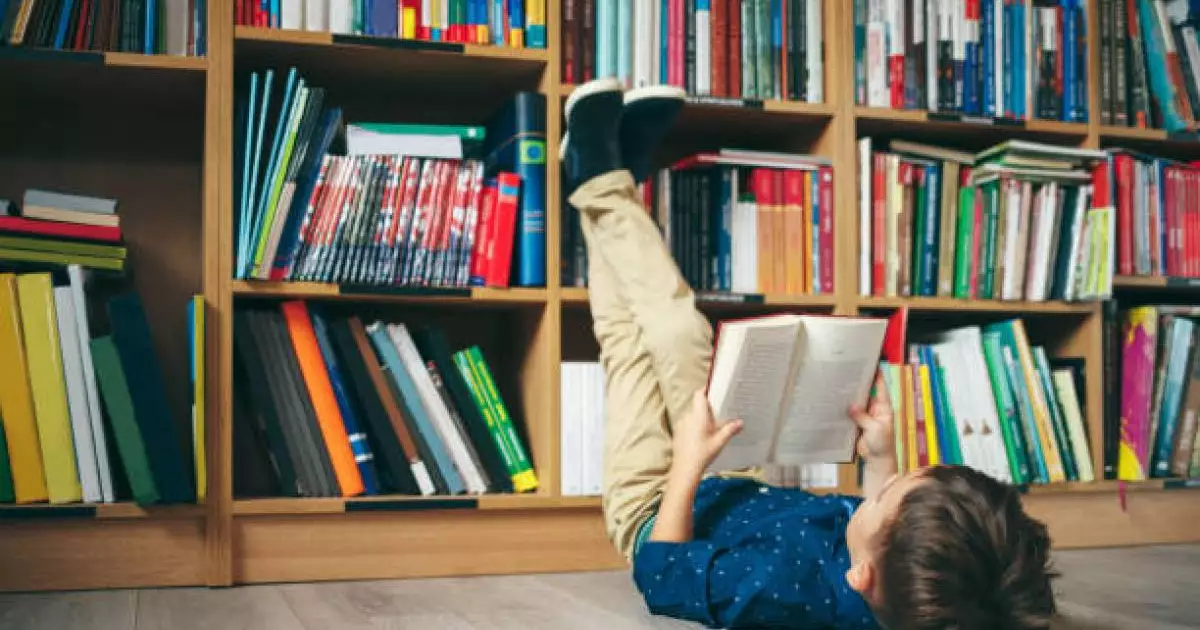  Экран орнына кітап оқыту баланың тілін дамытады – ғалымдар 