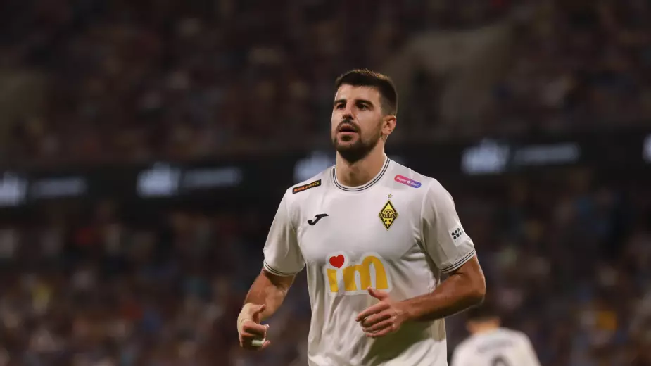 "Кайрат" открыл продажу билетов на матч с "Арсеналом" в Лондоне