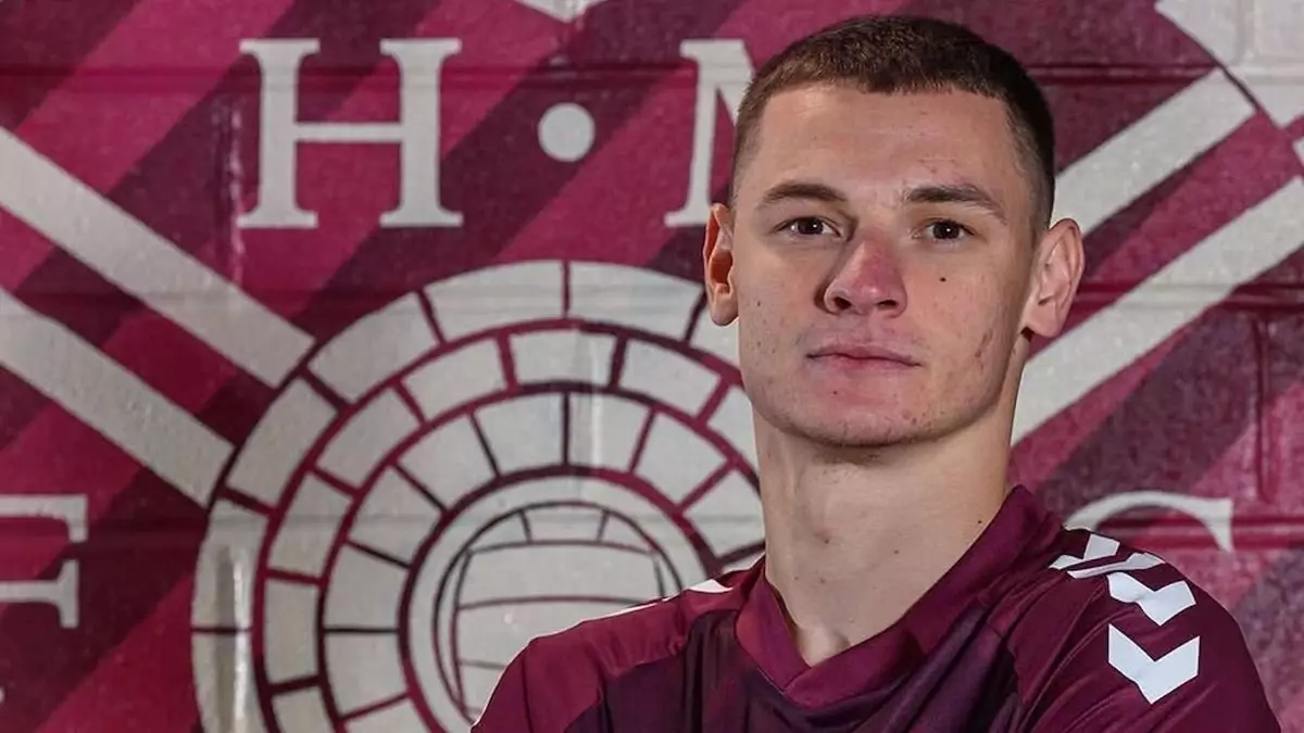 Исламу Чеснокову «задали» высокую планку: женская команда «Хартс» забила 19 голов