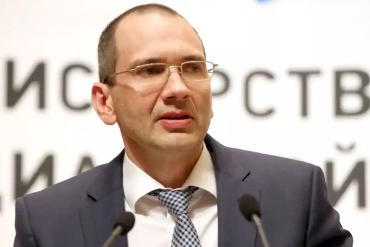 В Москве найден мертвым бывший замглавы Минтруда Алексей Скляр - новости на Lada.kz 15.01.2026