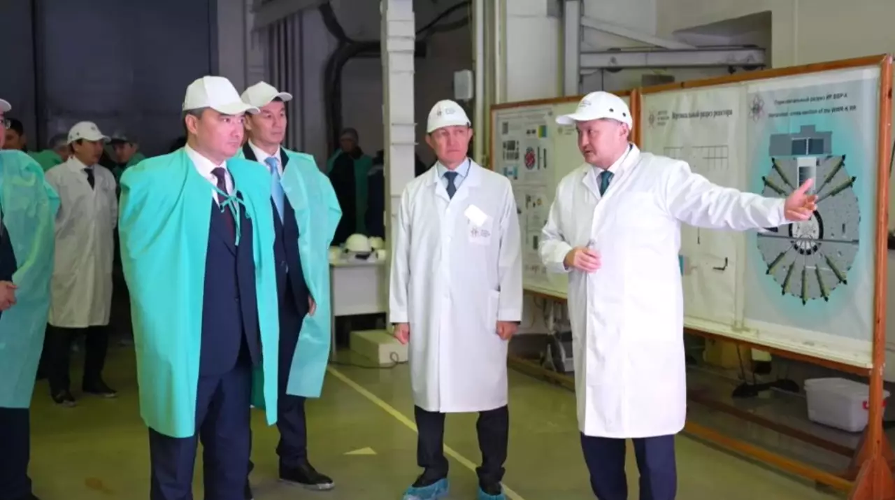 Атом саласының ғылыми базасын дамыту