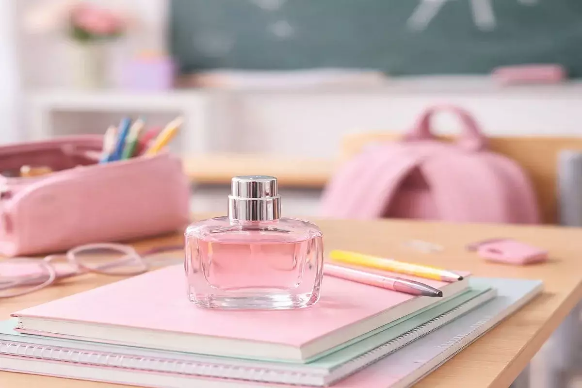 Павлодарская пятиклассница создает духи, способные менять настроение