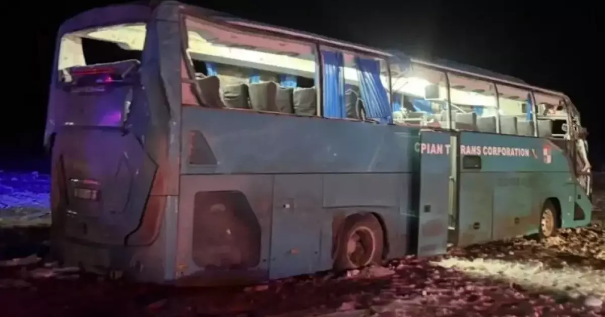  Маңғыстау облысында автобус жол апатына ұшырап, 4 адам қаза тапты 