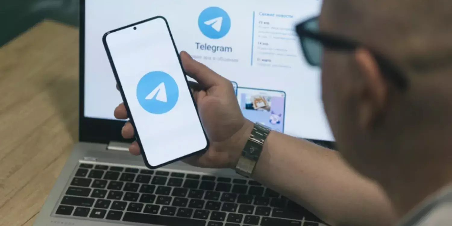 Tinder-де қыз болып 4 миллион теңге жымқырған жігіт сотталды