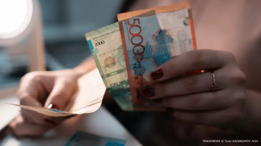 Кому не надо платить ИПН, а кто заплатит больше 3 миллионов, рассказали налоговики