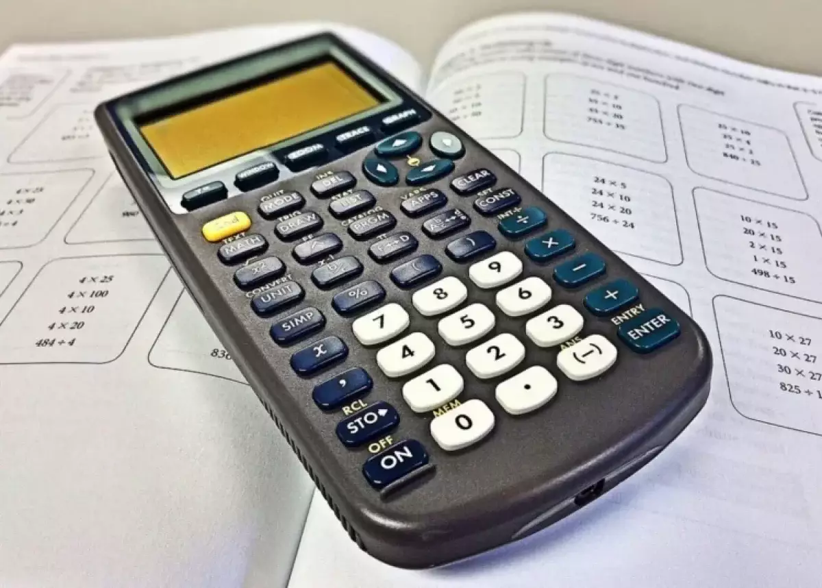 Кому в Казахстане отменили ИПН: Минфин назвал порог по зарплате