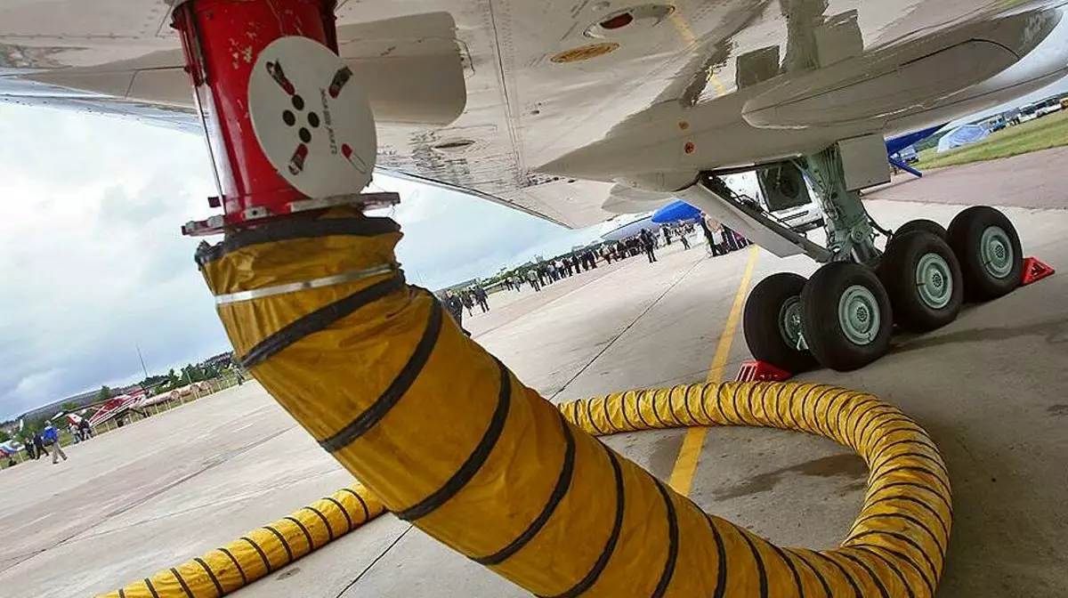 Авиатопливо в Казахстане подешевело до $1000 за тонну