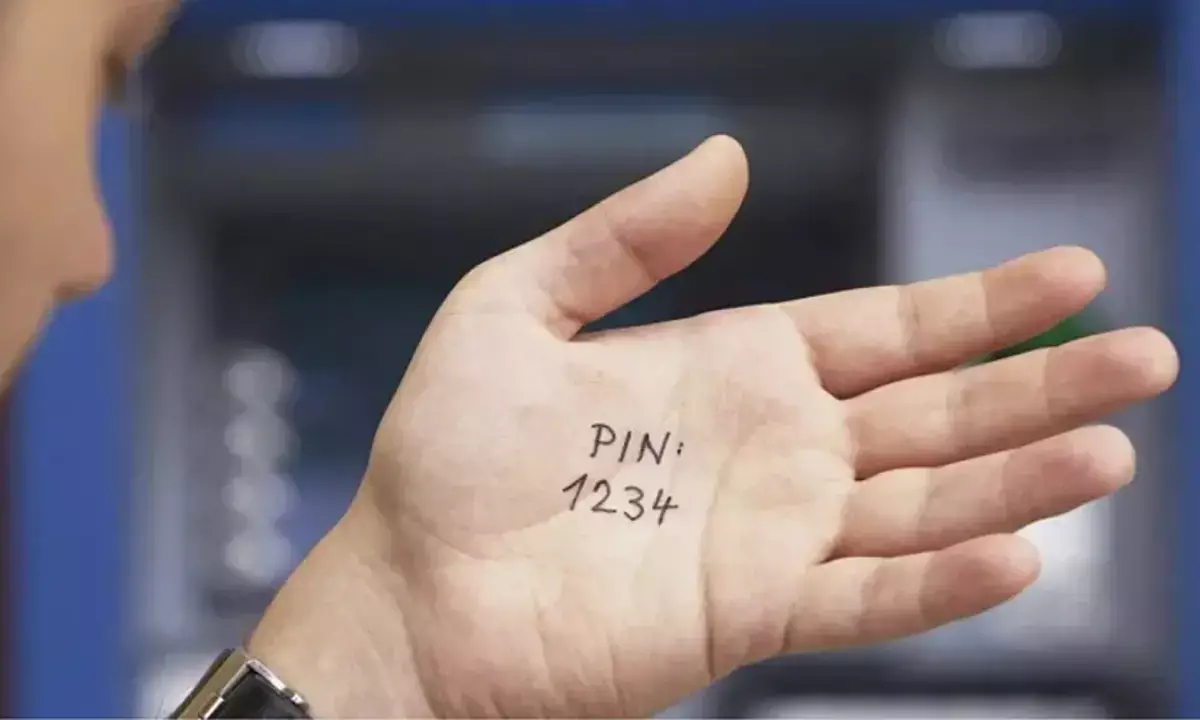 "Опасные цифры": какие ПИН-коды срочно нужно сменить в 2026 году - новости на Lada.kz 16.01.2026