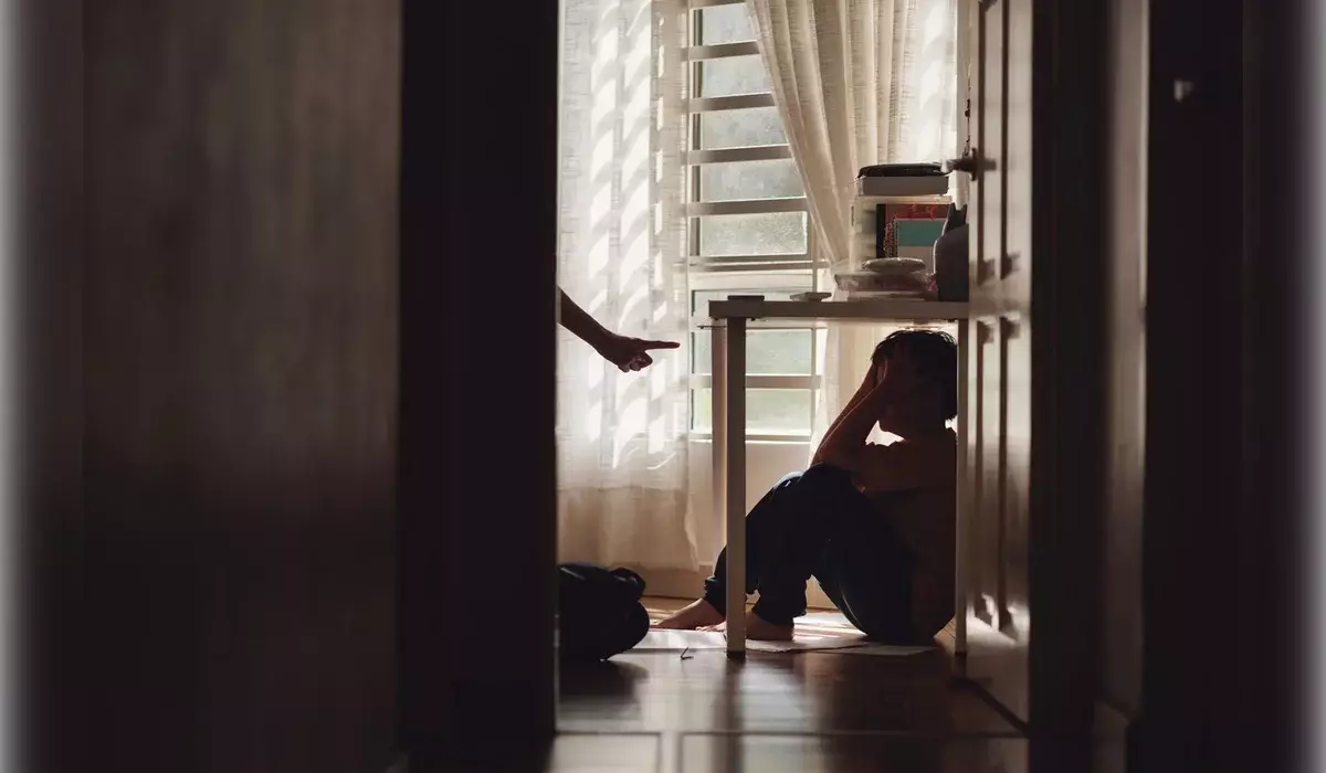 Мать издевалась над детьми в Шымкенте: возбуждено уголовное дело