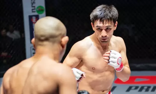 Известный казахстанский боец ММА сообщил о возвращении в октагон