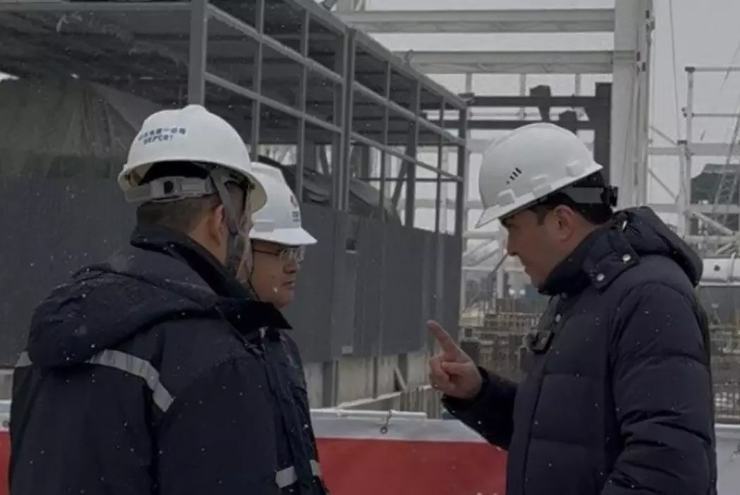 Министр энергетики раскритиковал провал сроков на ТЭЦ-3 в Алматы