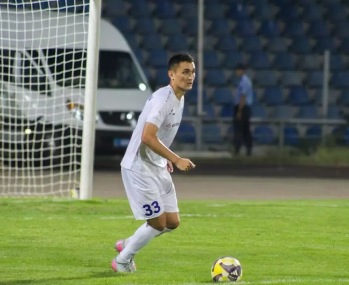 “Тараз” командасының қорғаушысы мансабын басқа командада жалғастыруы мүмкін