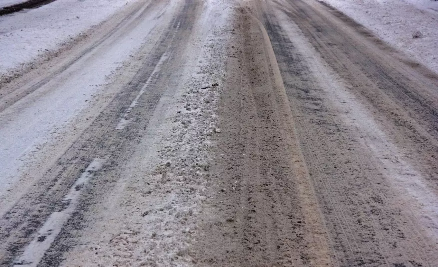 Движение ограничили из-за непогоды на трассах в еще пяти областях Казахстана