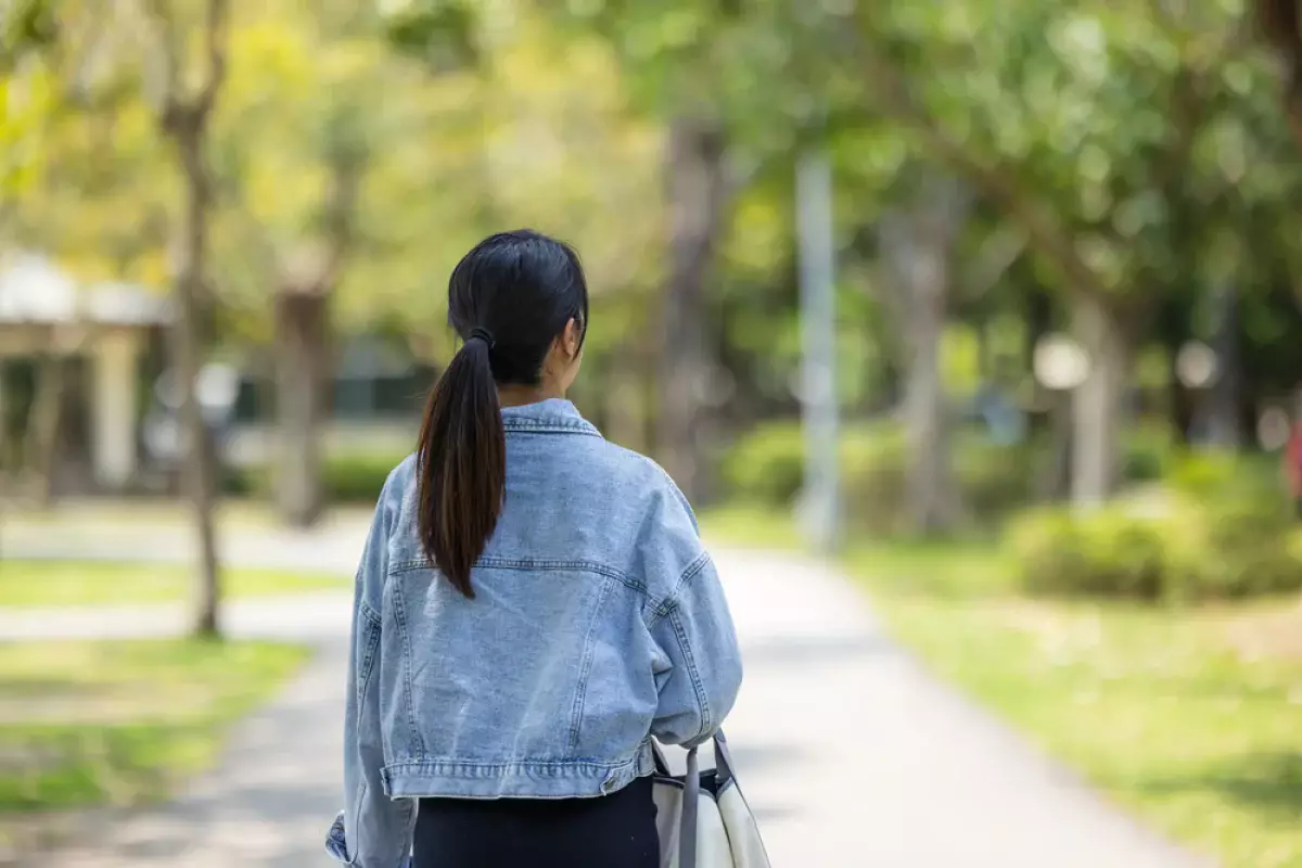 Мені қорғай аласыздар ма: Қызылордада сталкинг құрбаны болған бойжеткен елден көмек сұрады