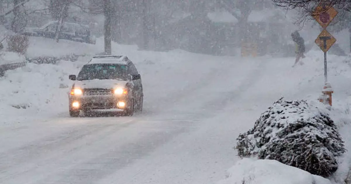   Ауа райы күрт бұзылды: үш облыста жол жабылды   