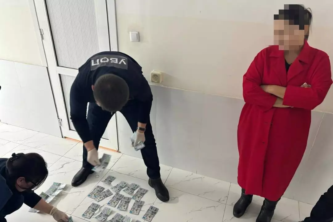 Блогера подозревают в вымогательстве миллиона тенге у руководителя клиники