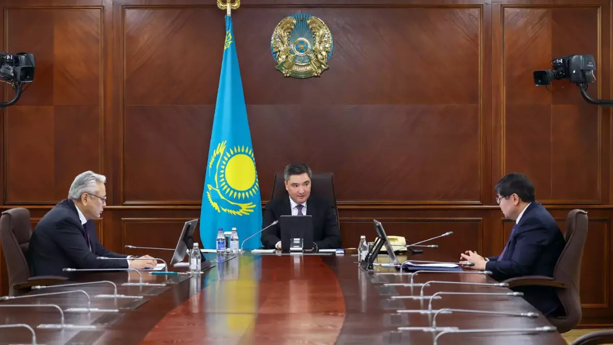 Проверка ОСМС выявила шокирующие нарушения: Бектенов дал срочное поручение