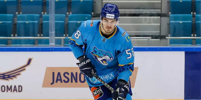 "Барыс" выставил казахстанского защитника на драфт отказов