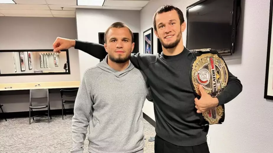 "Он очень близок к цели": Усман Нурмагомедов - о шансах брата стать чемпионом UFC