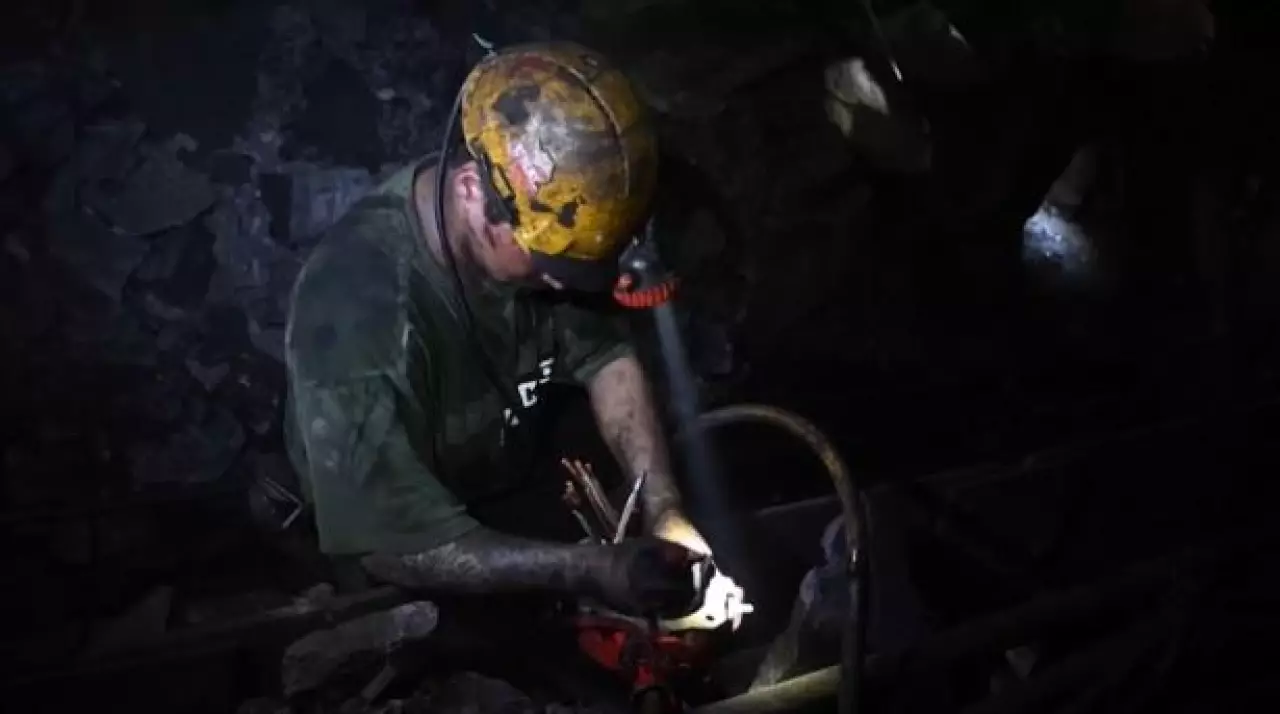 Чехия закрывает последнюю угольную шахту