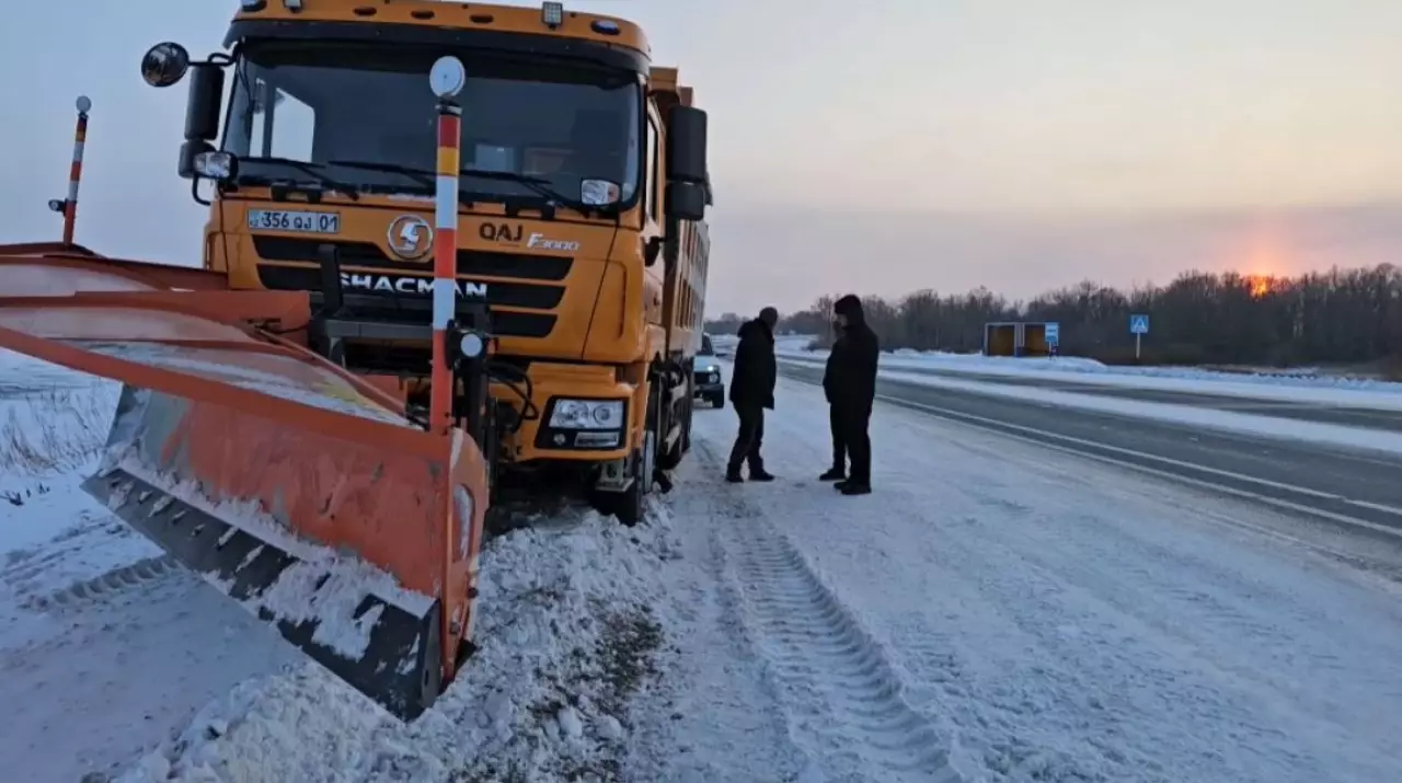 ШҚО-да ақтүтекте жол аршыған жандар бар