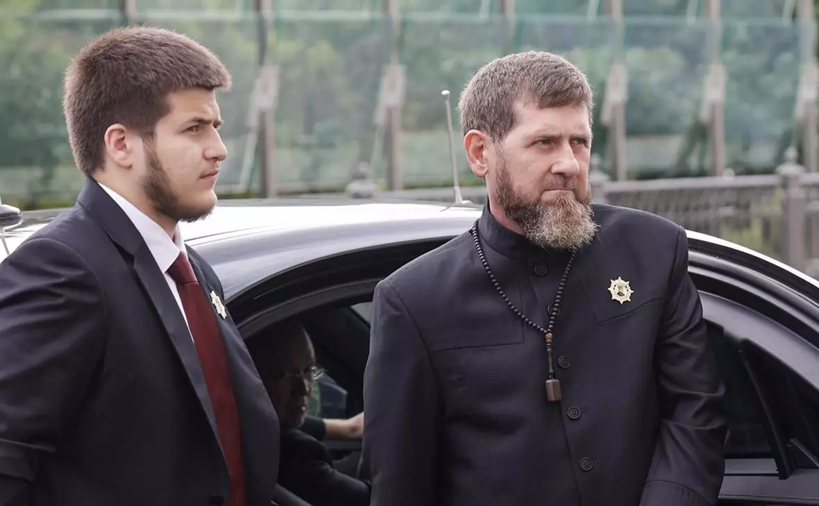 Рамзан Қадыровтың ұлы Адам жол апатына түсіп, ес-түссіз жатыр