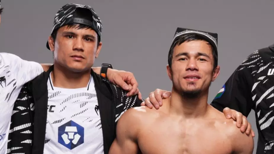 Боец UFC из Узбекистана сыграл свадьбу вместе с братом в один день