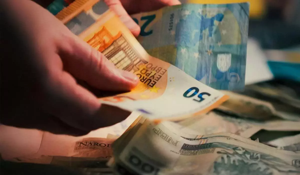 Курсы валют в банках Казахстана на 17 января: где выгоднее доллар, евро и рубль