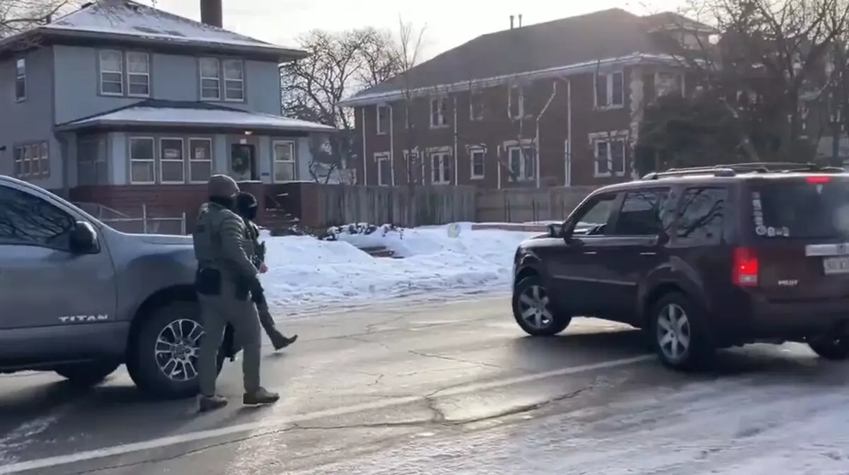 Губернатора Миннесоты и мэра Миннеаполиса подозревают в противодействии иммиграционной службе