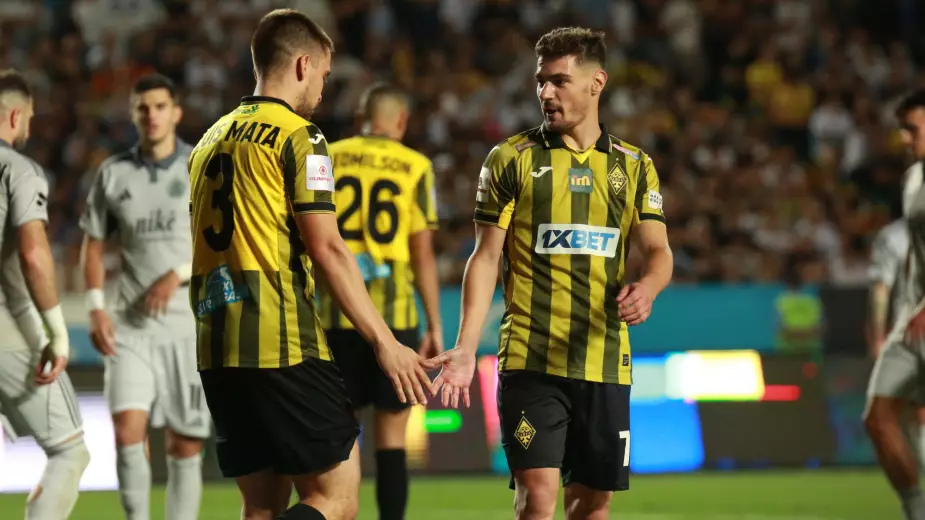 "Кайрат" отправился на исторический матч Лиги Чемпионов