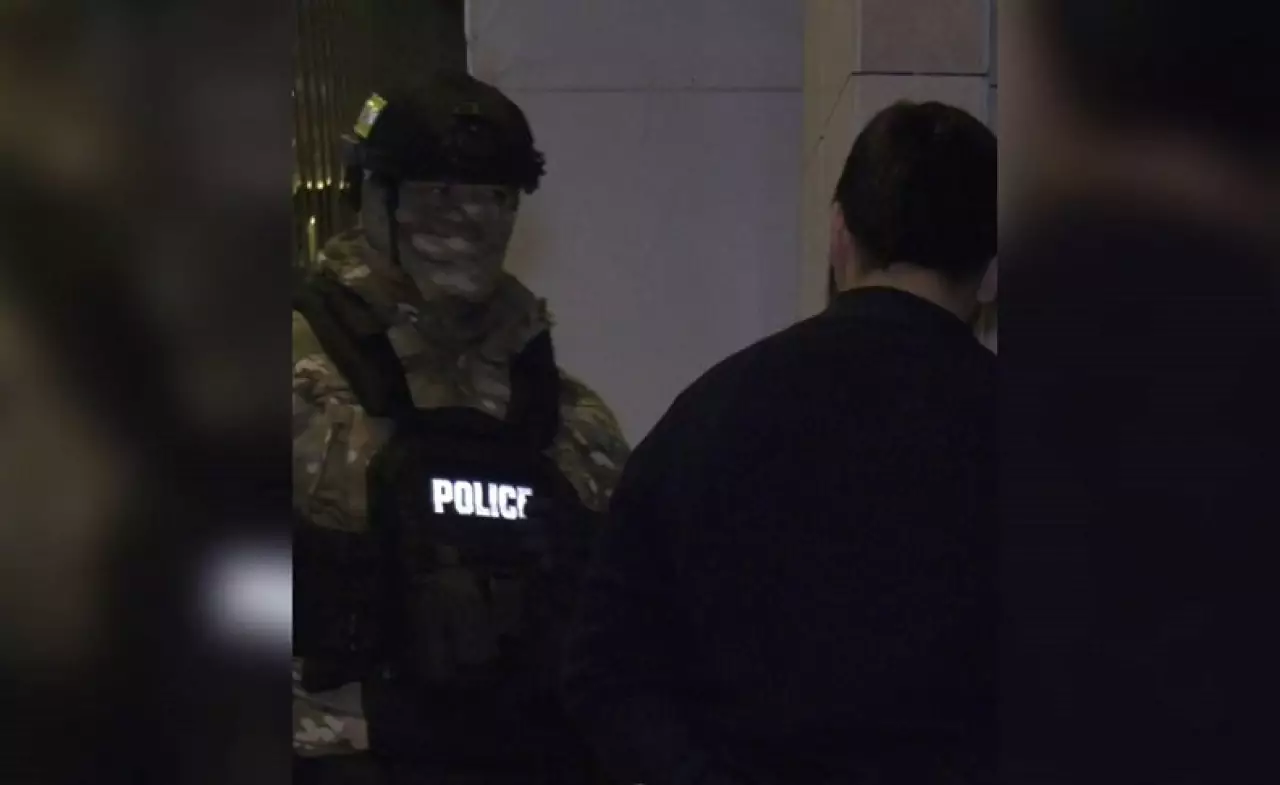 Повар ночного клуба задержан за торговлю наркотиками