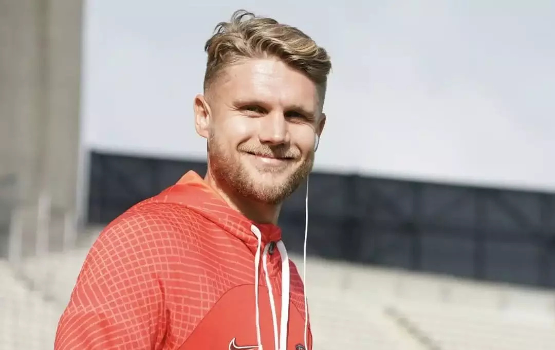 "Миланның" экс-ойыншысы "Жеңіс" намысын қорғайды