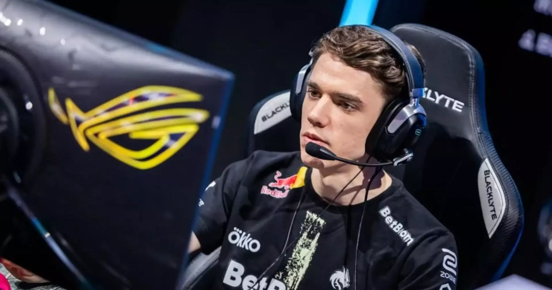 Team Spirit уверенно стартовала в новом сезоне CS2