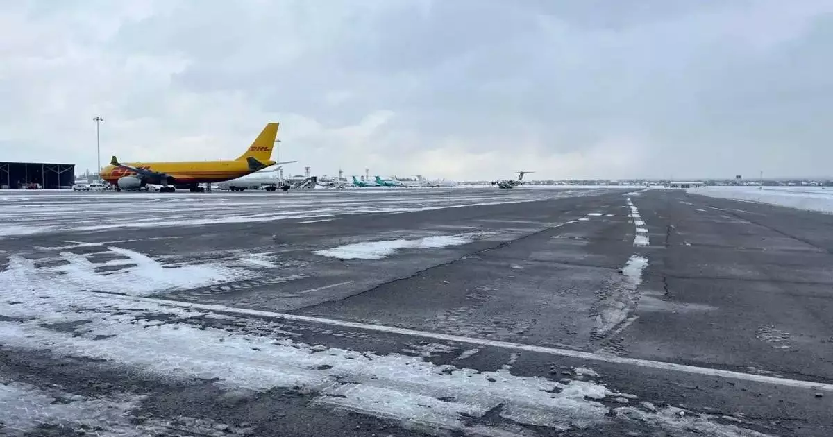  Алматы әуежайында рейстер кешігіп жатыр 