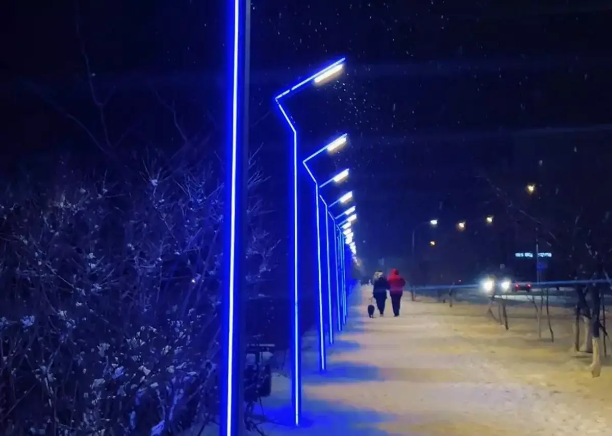 В Актау устанавливают фонари нового поколения - новости на Lada.kz 17.01.2026