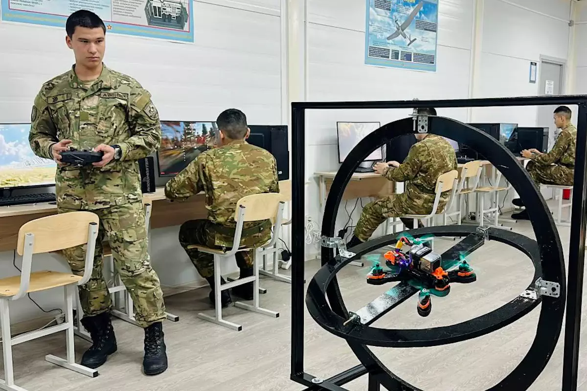 Специалистов по БПЛА готовят в Казахстане