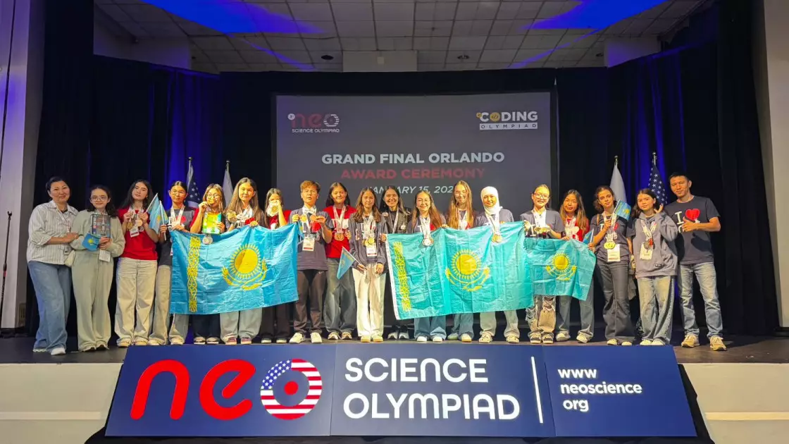 Еліміздің дарынды оқушылары Америкадағы олимпиадада жеңімпаз атанды