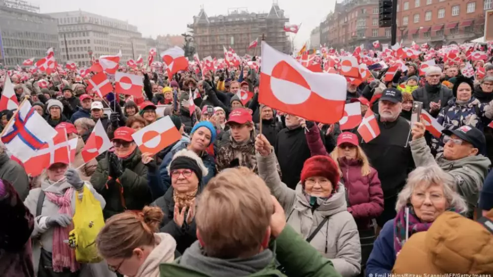 “Гренландиядан қолыңды тарт!“: Данияда жаппай наразылық өтті