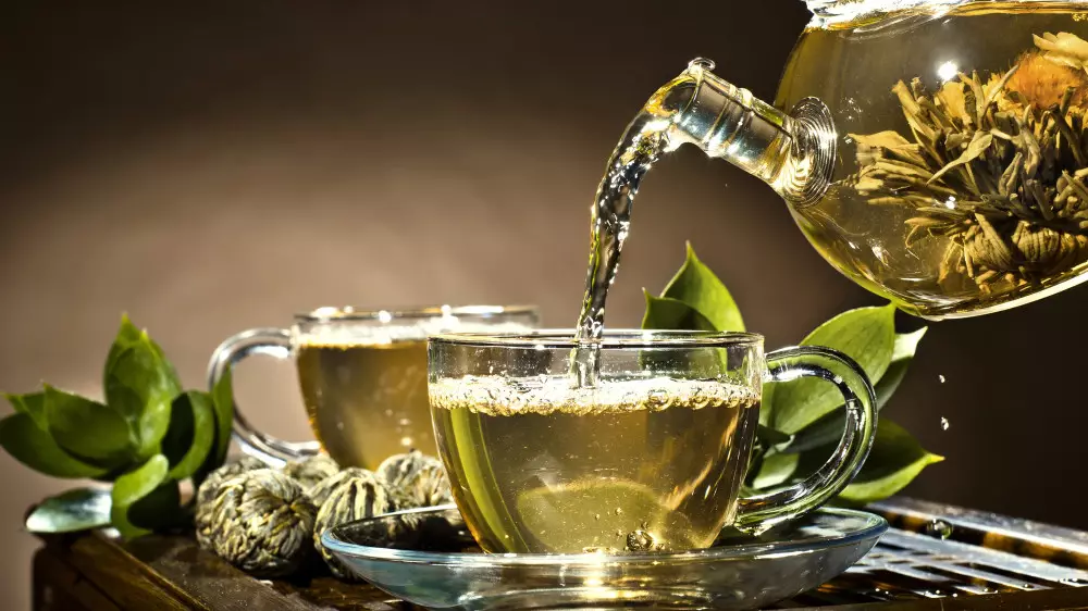 Какой чай полезен, а какой — нет: советы врачей