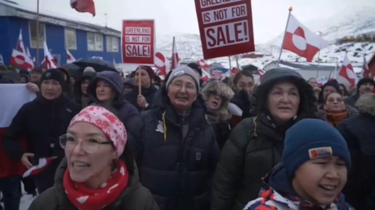 Жители Дании вышли на протесты против США